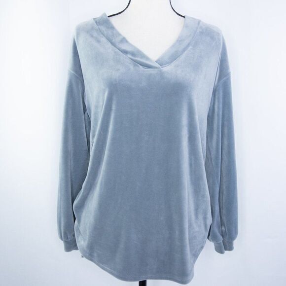 NEW Isabel Maternity blue soft velvet‎ top, size XS - Picture 1 of 12